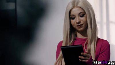 Rachel S - Brad Penetrates Kenzies Pussy And Mature Pussy - videomanysex.com