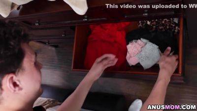 Erin Everheart In Josh Tries Bunch Of Sex Toy Inside Erins Ass - hotmovs.com