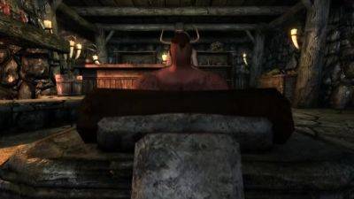 Half Minotaur Milking Time - drtuber.com