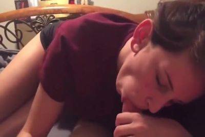 Die Schuldigen Frau Saugt Blasen Zu Hause Porno Video - hclips.com