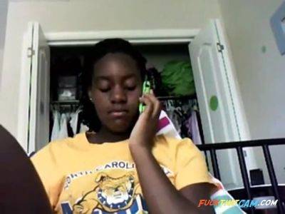 College Girl Flashes Nice Tits On Camnot Recorded By Me - hclips.com