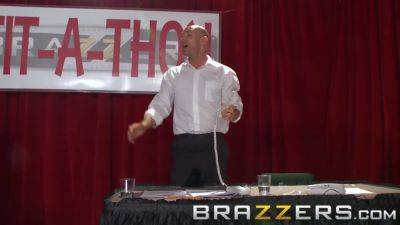 Rachel Starr - Rachel Starr's massive tits help to pay for johnny Sins' big dick in a wet brazzers porno - sexu.com