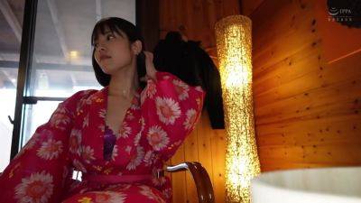 旅は貞淑妻さえも大胆にさせる…すぐ傍に人の気配を感じる露天風呂で身も心も大解放！ - txxx.com - Japan