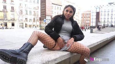 Great Public Session With Incredibly Kinky Latina Daniela Nerea - upornia.com