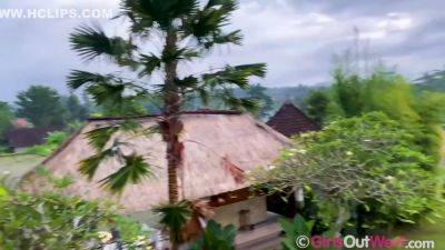 Junie Moonie Joy - hclips.com