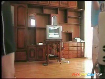 Girl Plays Strip Wii - hclips.com