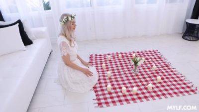 Summer Baby With Angelica Coralvine - upornia.com - Russia