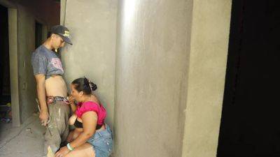 Albanil Me Mamar Su Polla De 20 Cm Casi Nos Pillan With De Ja - videomanysex.com