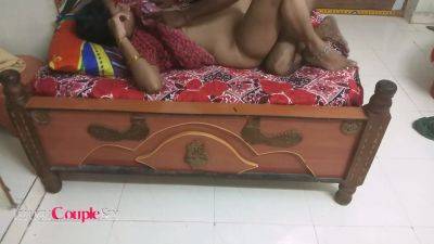 Indian Harami Bhabhi Mast Chudai With Horny Telugu Husband In Hindi Audio - txxx.com - India