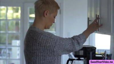 Mackenzie Moss And Ryan Keely - Horny Teen Let Stepmom Licks - hotmovs.com