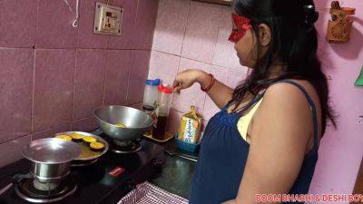 Stepmom Rideing On Stepson - upornia.com - India