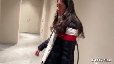 Casting In The Public Toilet Of The Mall - upornia.com