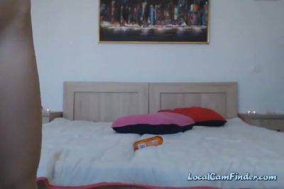 Pretty Chick Working Hard On A Big Cock - hclips.com