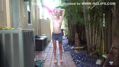 Kate Cant Wait With Kate Bloom - hclips.com