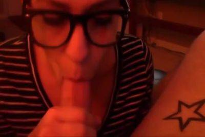 23yr Old Cute Geek Swallowing Cum At Home - hclips.com