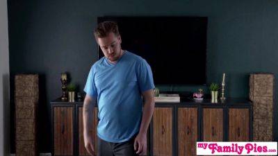 Did You Fuck Your Stepdad - S18:e4 - hotmovs.com