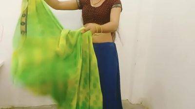 Bath karti hui bhabhi - upornia.com - India