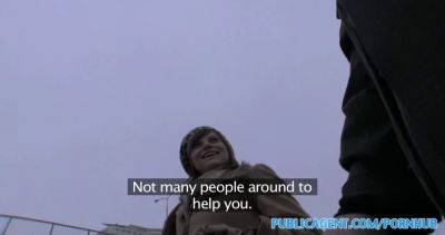 Pregnant women paid to fuck for cash in public with stranger on cam - sexu.com