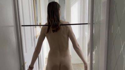 Wet Orgasm Against A Window Pane - hclips.com - Britain