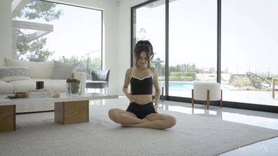 Tina - Eliza Ibarra And Tina B - Stretching Up - hotmovs.com