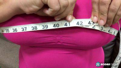 Slo-Mo Tits - hotmovs.com