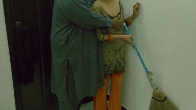 My Beautifull Desi Maid First Time Anal - hclips.com