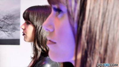 Glamazon Order - hotmovs.com