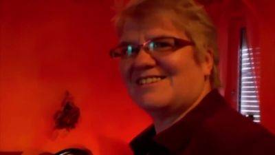 Frau Klara - upornia.com