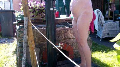 The Old Horny Neighbor Stretches While Showering !!! Not Even In Peace Showering Is In It - hclips.com - Germany