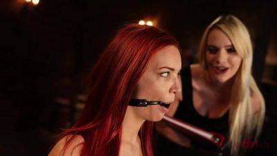 Jayden Cole - Kenna James - The Adjudicator - Jayden Cole, Kenna James - Big Arse P1 - videomanysex.com