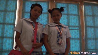 Sally Nica - upornia.com