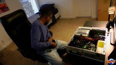 She Sees Computer Nerds Cock And Gets Wet 1 - upornia.com