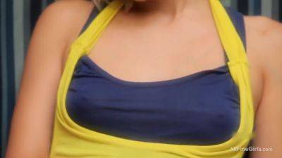 Monroe - Juicy Pussy - upornia.com