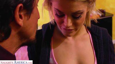 Ash Hollywood - Vida Garman - Ash Hollywood Is A College Sugar Babe P2 - videomanysex.com - Usa