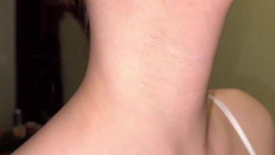 Lied To Daddy With Her Neck, Ftesh Neck - hclips.com