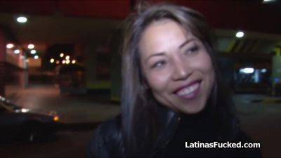 Latina Looking Hot Fucked In Pink Fishnets - upornia.com