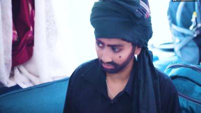 Desi Truck Driver Nikala Soni Kudi Aur Uske Baad Jo Hua Ghapaghup ( Hindi Audio ) - hclips.com - India