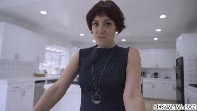 Jessica Discovers Wrex Wonderful Huge Cock - videomanysex.com