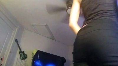 Hot Girlfriend - hclips.com