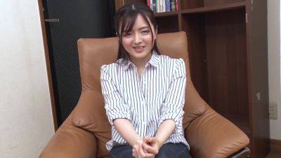 001 Look At Me Renewed : Critical C - upornia.com