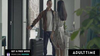 Alyssa Bounty - Moldovan Hottie Yearns Over Her Boyfriends Big Dick! Huge Cumshot! With Alyssa Bounty - upornia.com