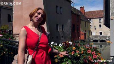 Julia North1 - upornia.com - France