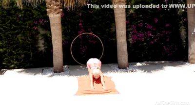 Nancey.undressed For A Good Reason - upornia.com