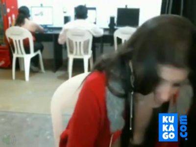 In Cyber Cafe - hclips.com