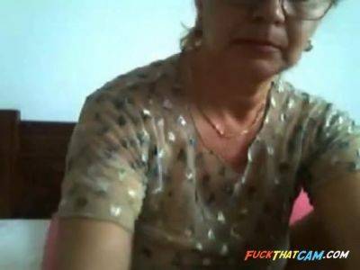 Abuela Super Erotica Y Divina 09 - hclips.com