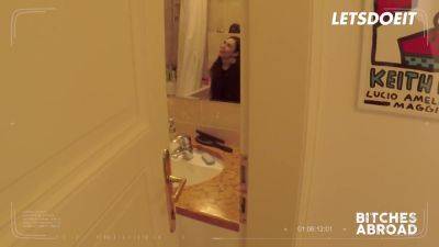 Arwen Gold - Nasty Bitch Hardcore Banging Abroad With Charli Dean And Arwen Gold - upornia.com