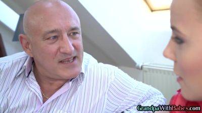 Old grandpa loves fucking 21yo slut in wet pussy hole - hotmovs.com