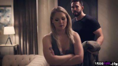 Teens Horny Hairy Pussy Gets Plown So Hard - videomanysex.com