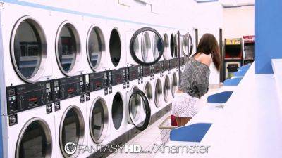 Presley Dawson gets her tight pussy pounded by a stranger in HD - sexu.com