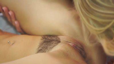 passionate lesbian threesome - txxx.com